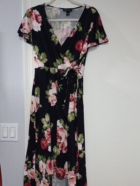 BCX Black Floral Wrap Maxi Dress with Pink Roses Size M